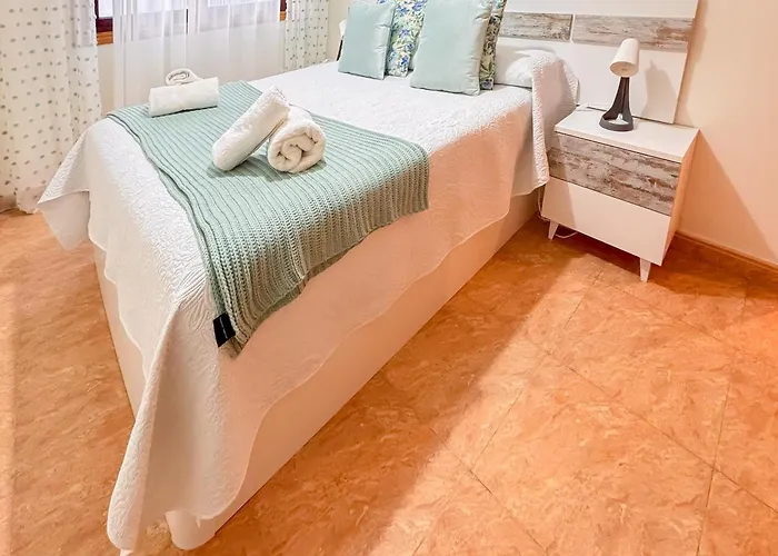 Daire Xilgar Apto Outeiro *